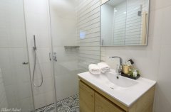 אחוזה על המים 33