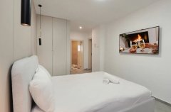 אחוזה על המים 42