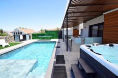 וילה מאיורי ריזורט 4